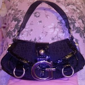 Y2K/ early 2000's Guess black shoulder bag